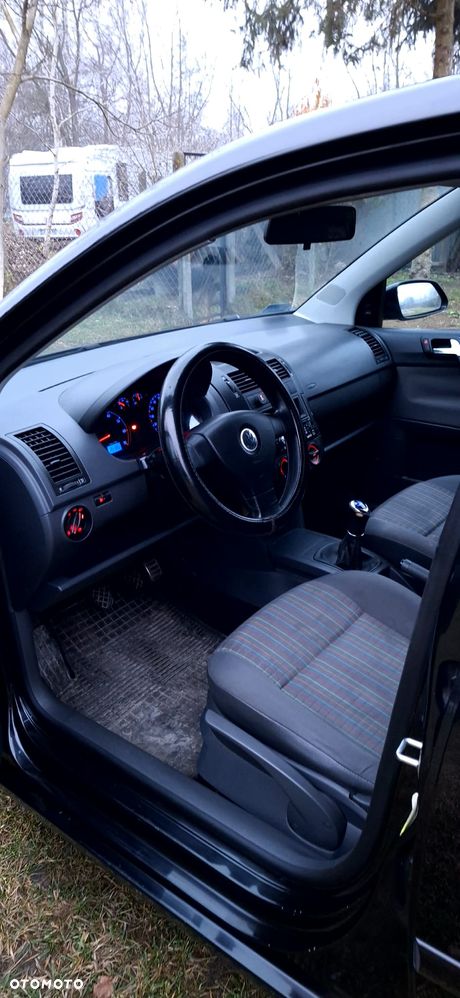 Volkswagen Polo 1.2 Comfortline - 14