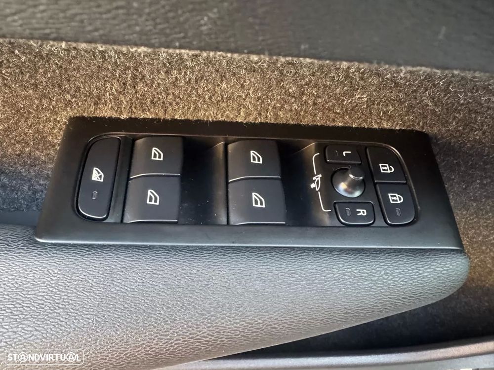 Volvo XC 40 1.5 T4 PHEV Inscription Expression - 40