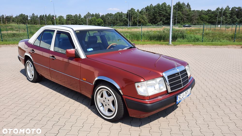 Mercedes-Benz W124