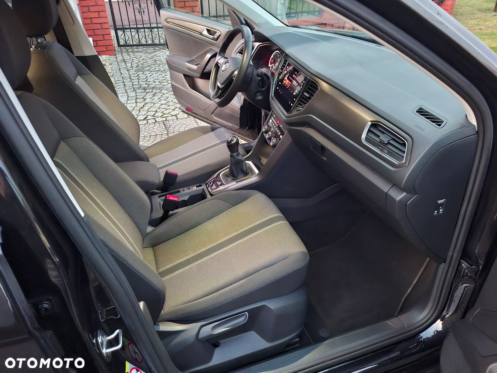 Volkswagen T-Roc 1.5 TSI ACT OPF IQ.DRIVE - 25