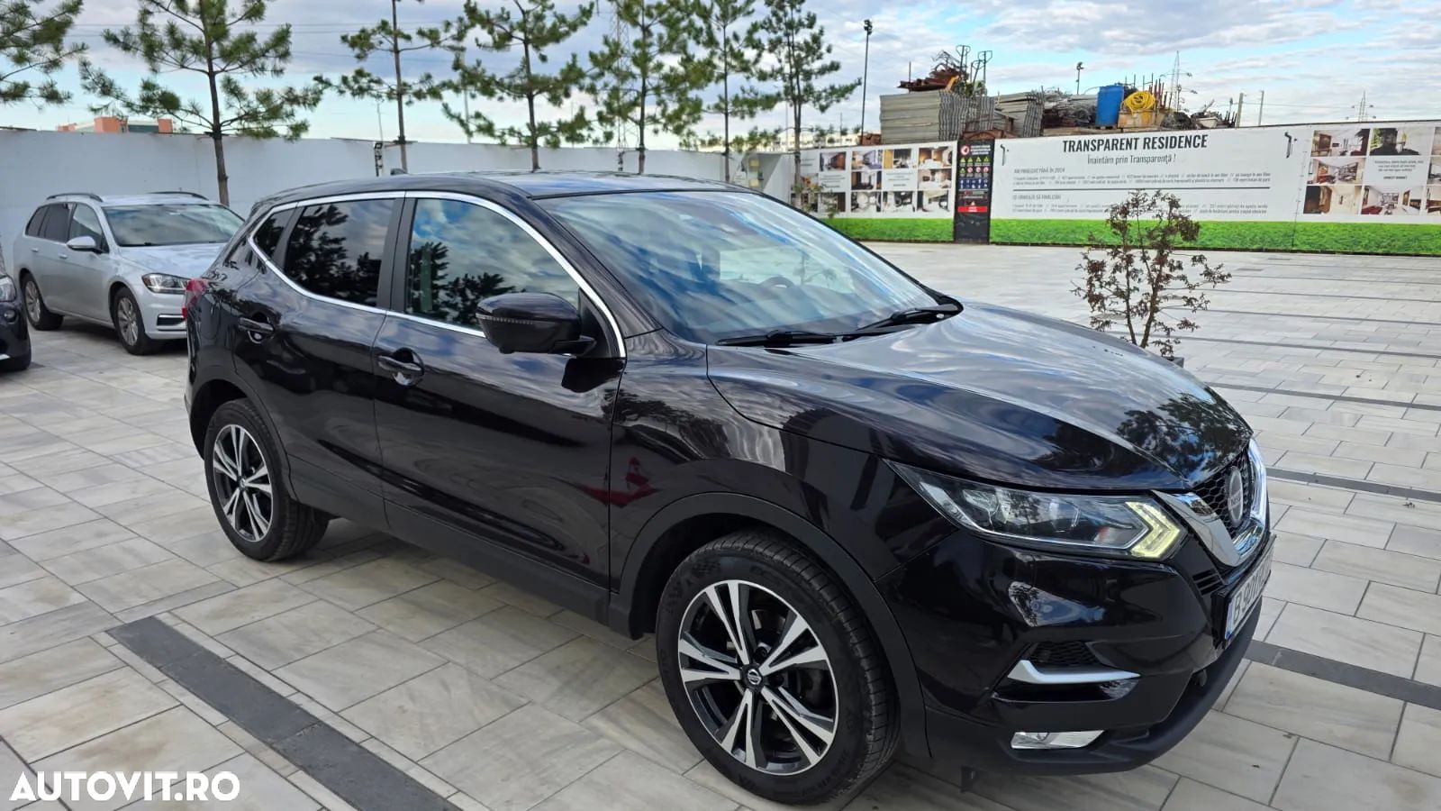 Nissan Qashqai - 1