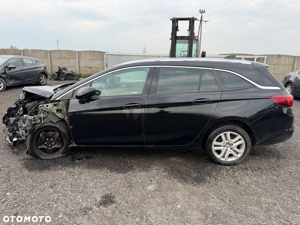 Opel Astra 1.4 T GPF Dynamic - 7