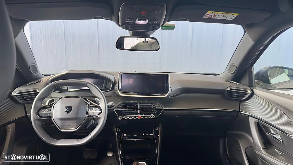 Peugeot 2008 1.2 PureTech Active Pack EAT8 - 4