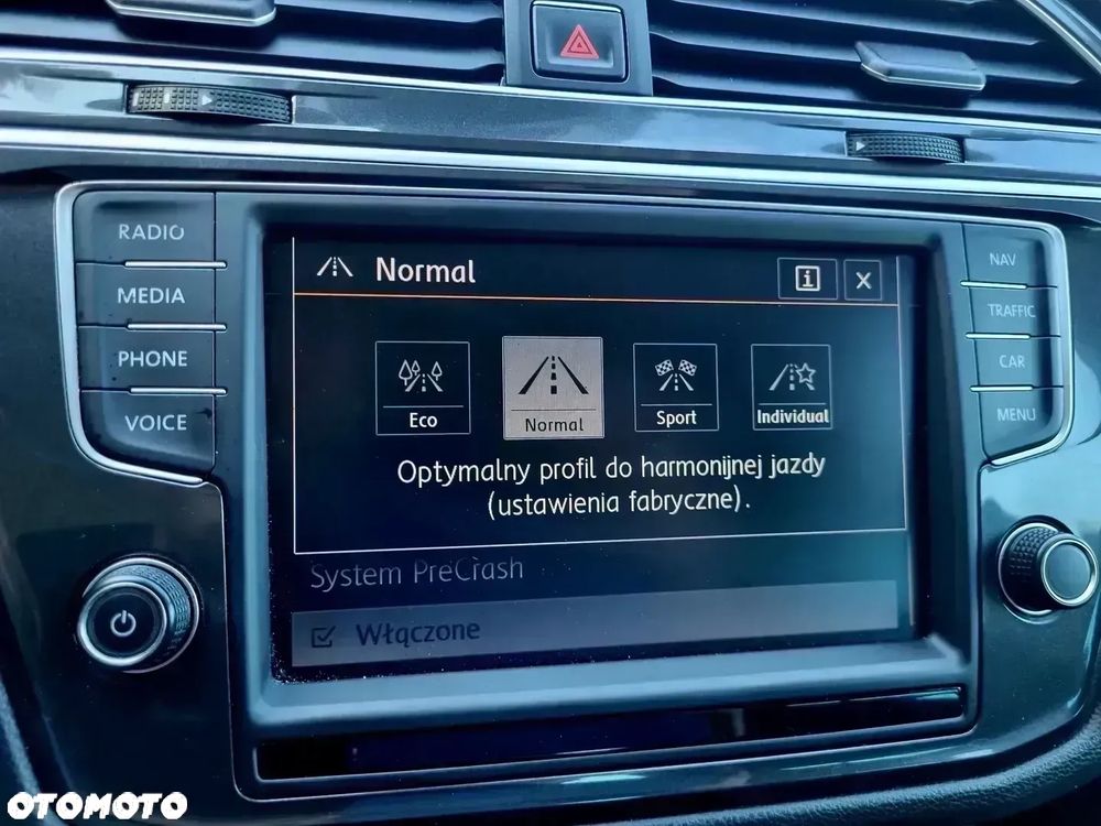 Volkswagen Tiguan 2.0 TSI 4Motion (BlueMotion Technology) DSG Comfortline - 27