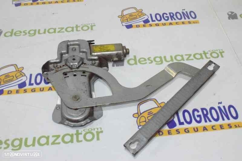 ELEVADOR DE VIDRO TRASEIRO DIREITO LAND ROVER DISCOVERY II 1998 - - 4