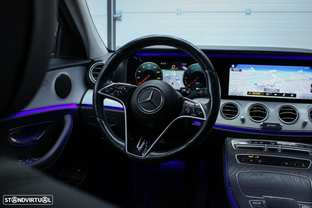 Mercedes-Benz E 300 de AMG Line 4Matic - 14