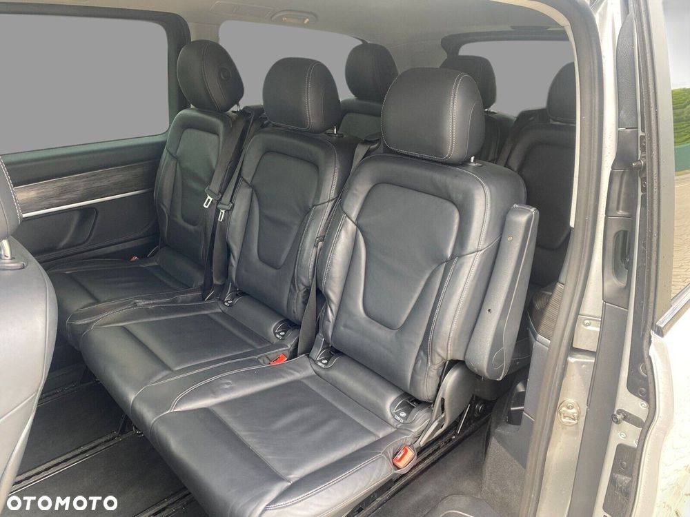 Mercedes-Benz Klasa V - 10