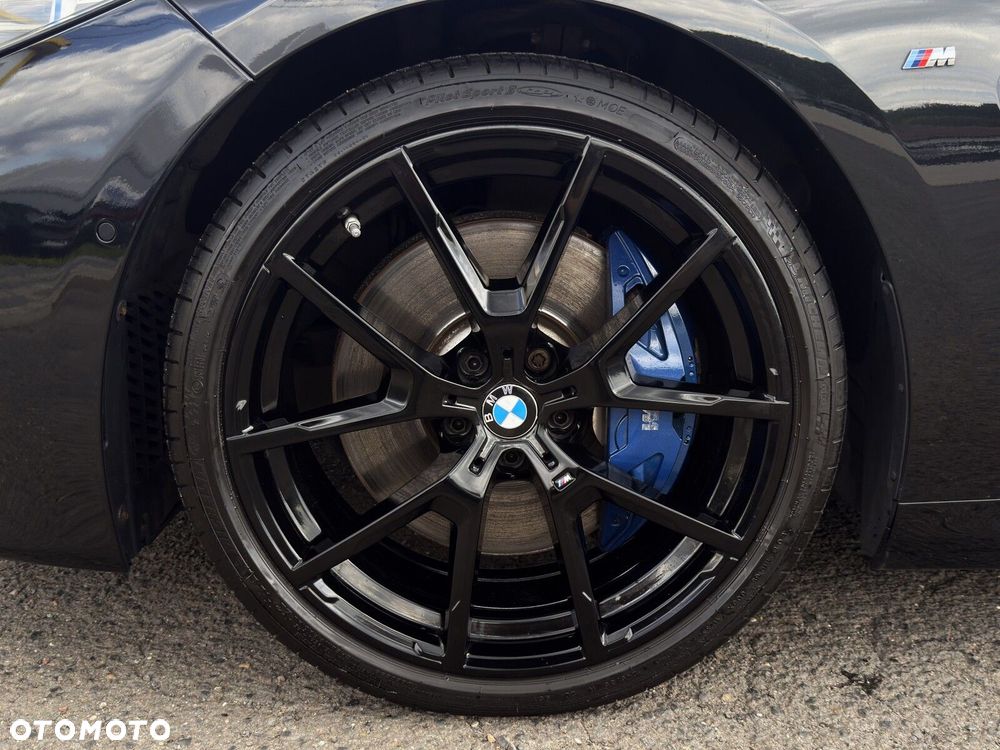 BMW Seria 8 - 37