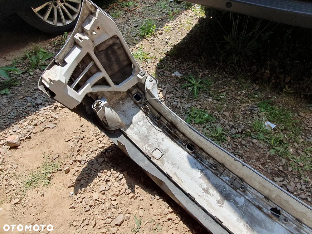 Ford Focus Zderzak tylny 4M51A17906A tył - 5