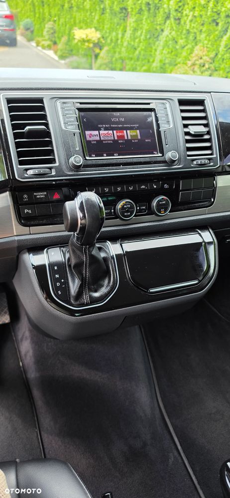 Volkswagen Multivan ver-2-0-tdi-l1-generation-six-dsg - 9