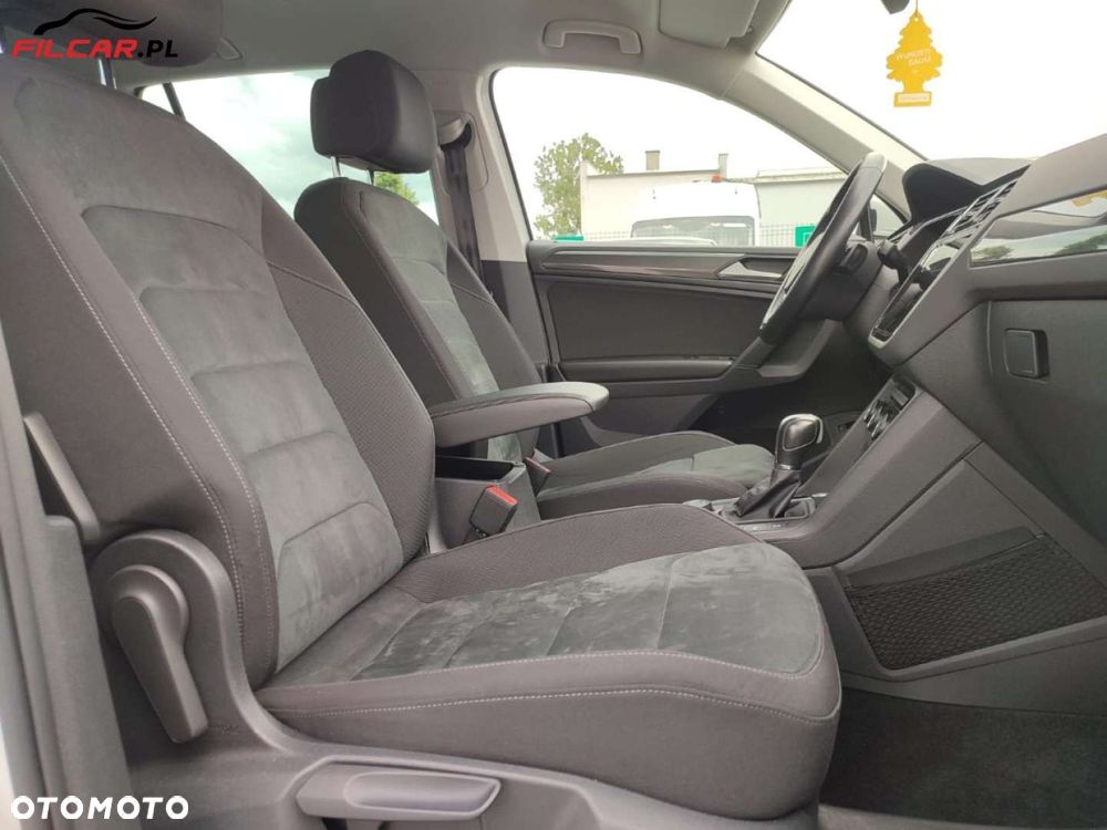 Volkswagen Tiguan - 23