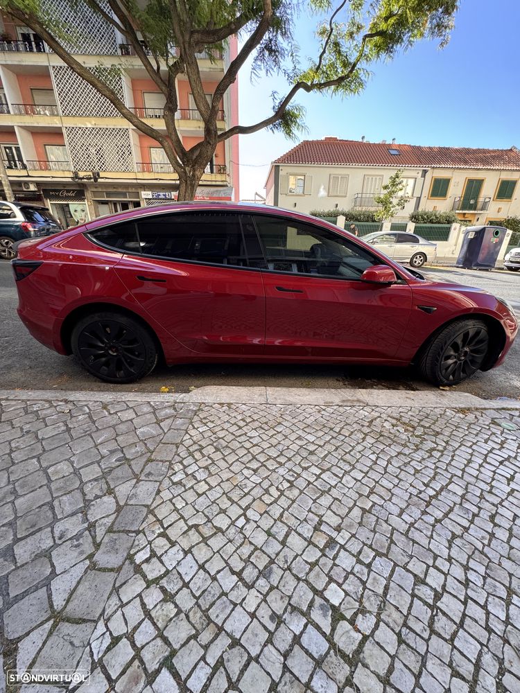 Tesla Model 3 Standard Range Plus RWD - 3