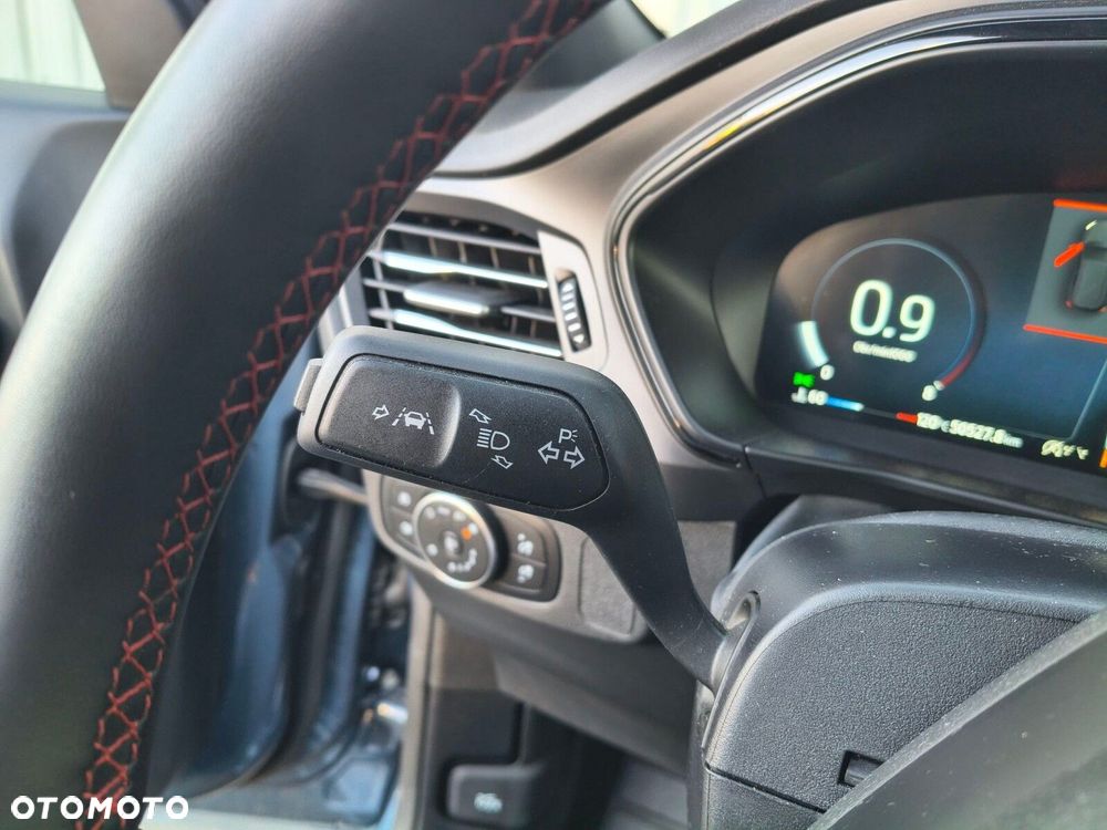 Ford Focus - 28