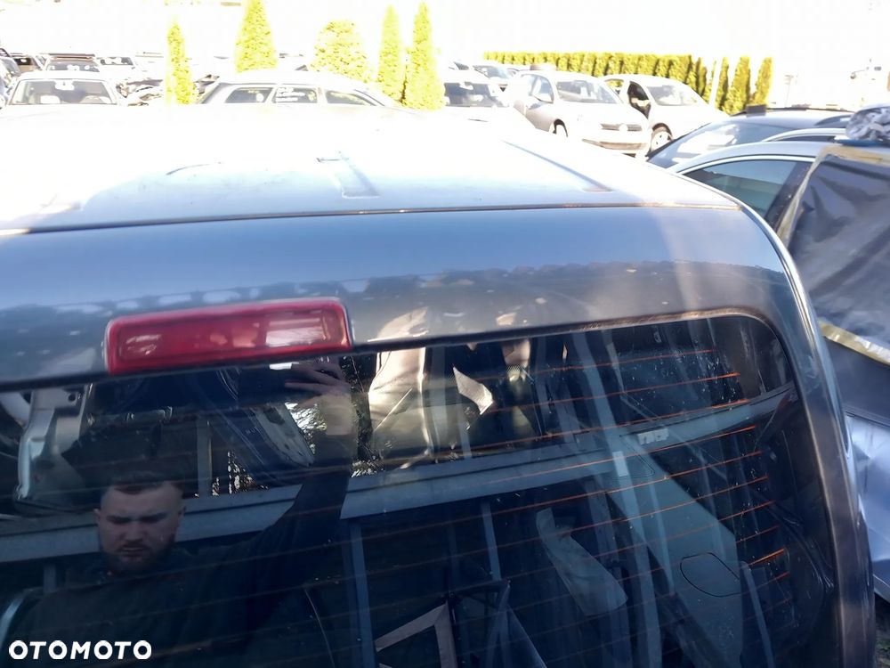 VW CADDY KLAPA BAGAŻNIKA TYLNA TYŁ KOLOR: LD7U - 3