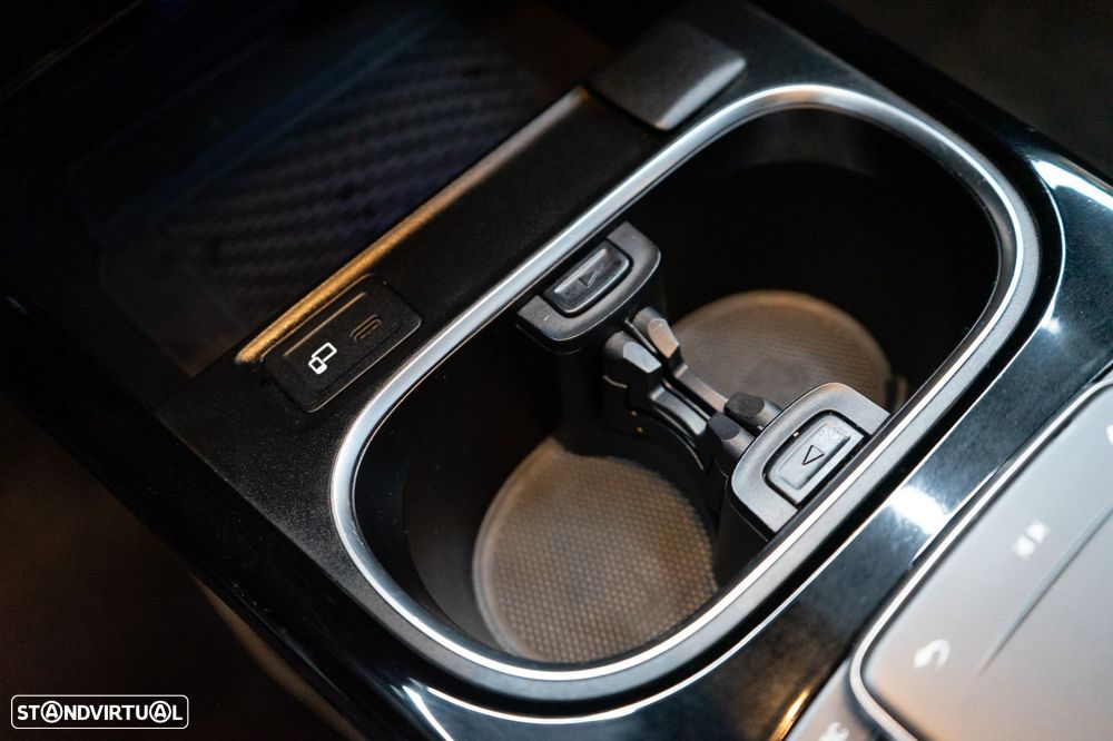 Mercedes-Benz CLA 250 e 8G-DCT Edition AMG Line - 34