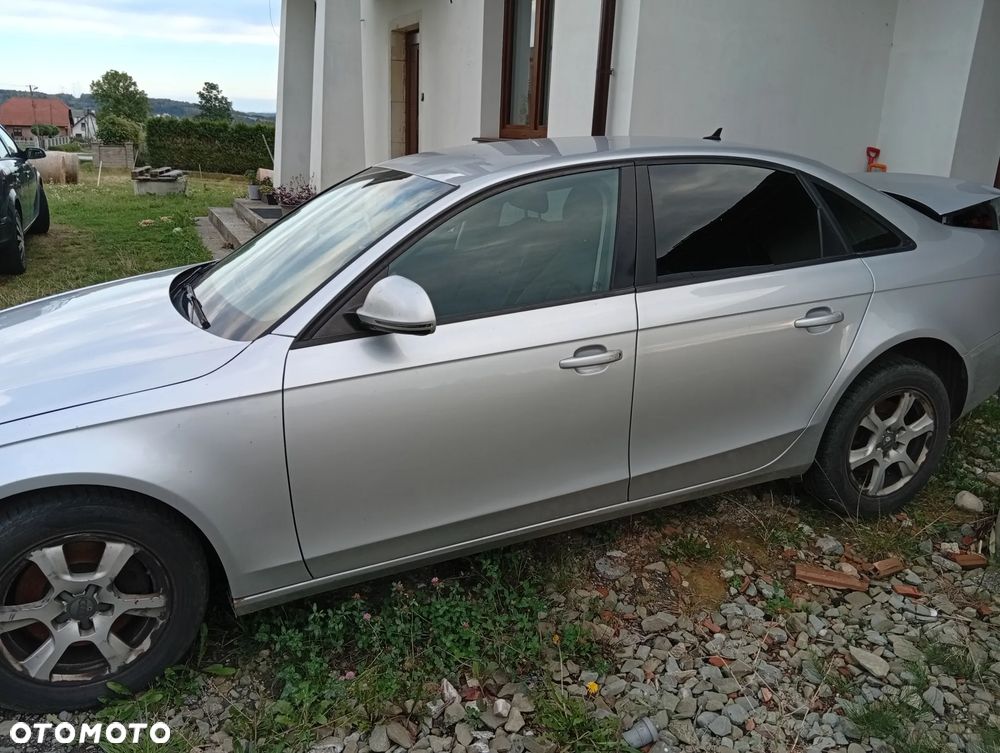 Audi A4 Avant - 1