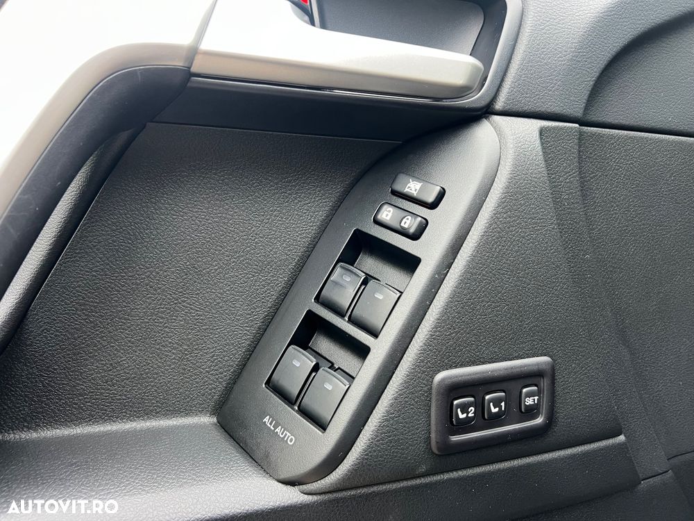 Toyota Land Cruiser 2.8l D-4D 204 CP A/T 7 locuri Luxury AVS Black - 34