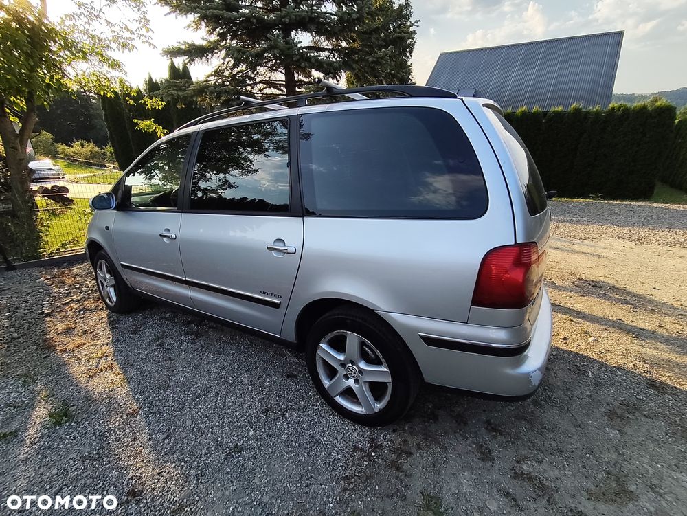 Volkswagen Sharan - 4