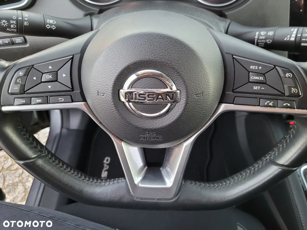 Nissan Qashqai 1.2 DIG-T N-Vision - 18