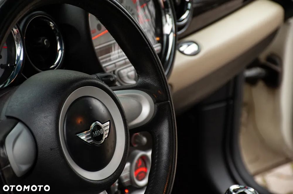 MINI Cooper S 50 Camden - 24