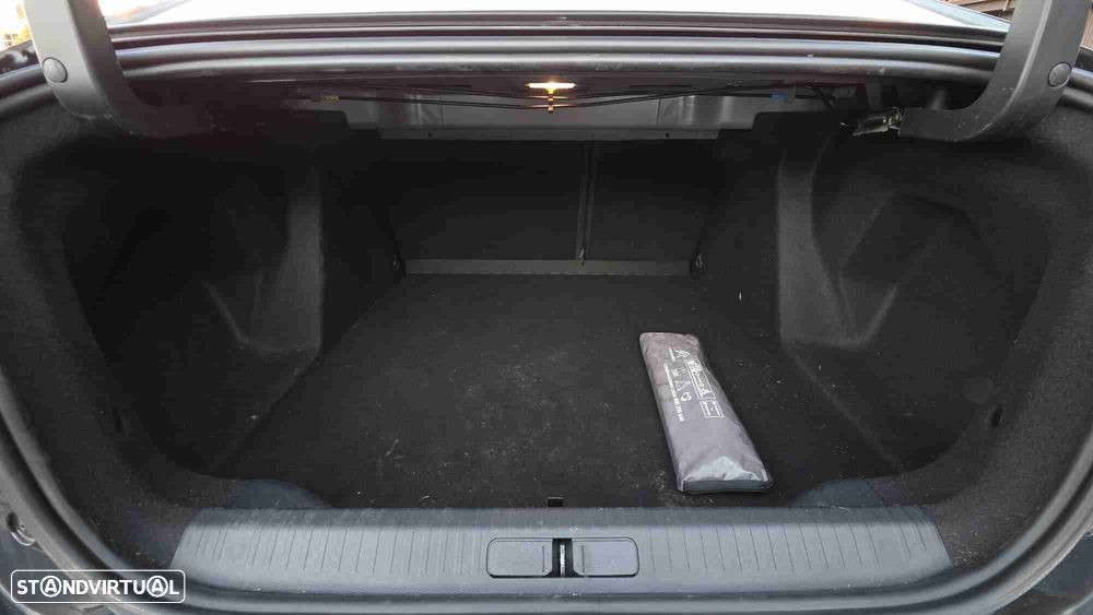 Citroën C4 X 1.2 PureTech Plus EAT8 - 27