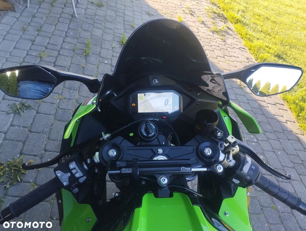 Kawasaki ZXR - 4