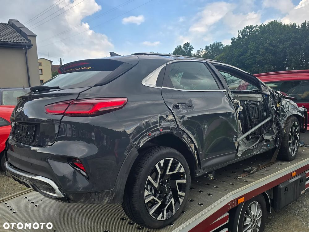 Kia XCeed 1.6 T-GDI OPF DCT7 Platinum - 4