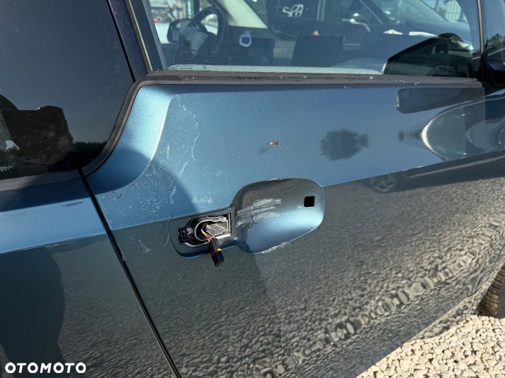 BMW i3 (120 Ah) - 25