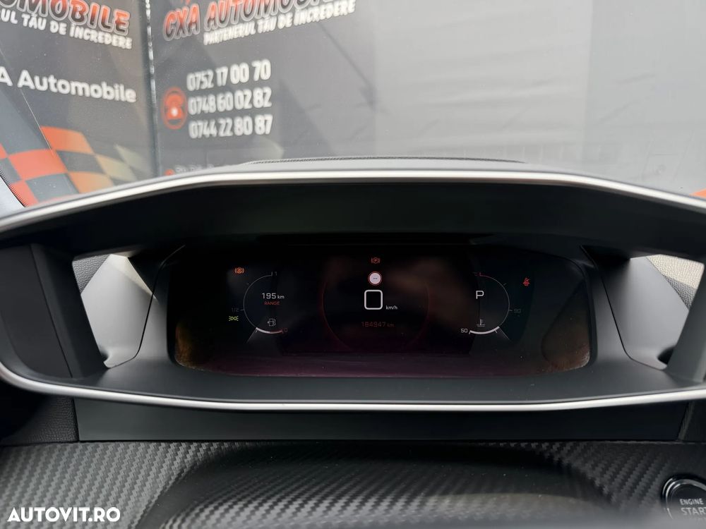 Peugeot 2008 BlueHDi 130 EAT8 Allure - 15