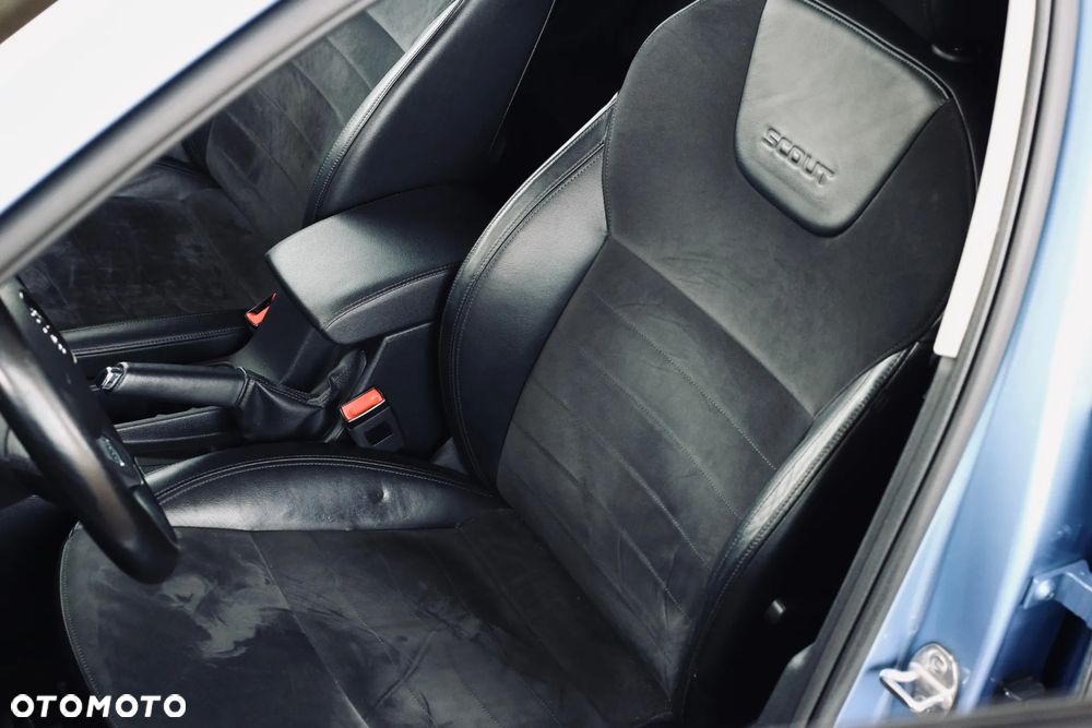 Skoda Octavia Scout 2.0 TDI 4x4 DSG - 14