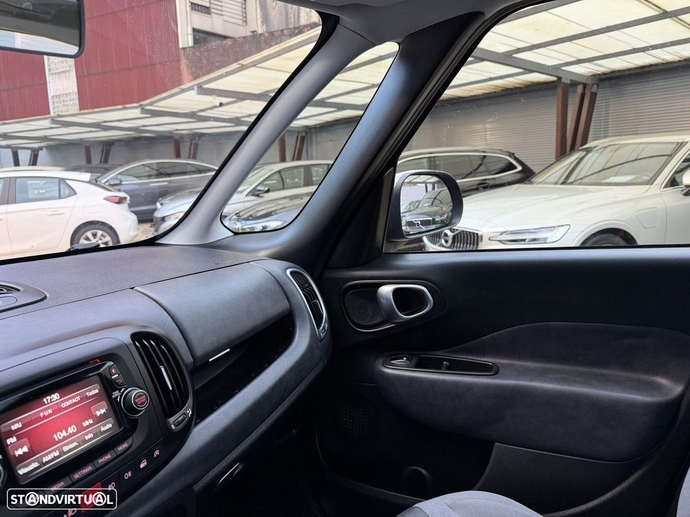 Fiat 500L 0.9 8V TwinAir Lounge S&S - 32