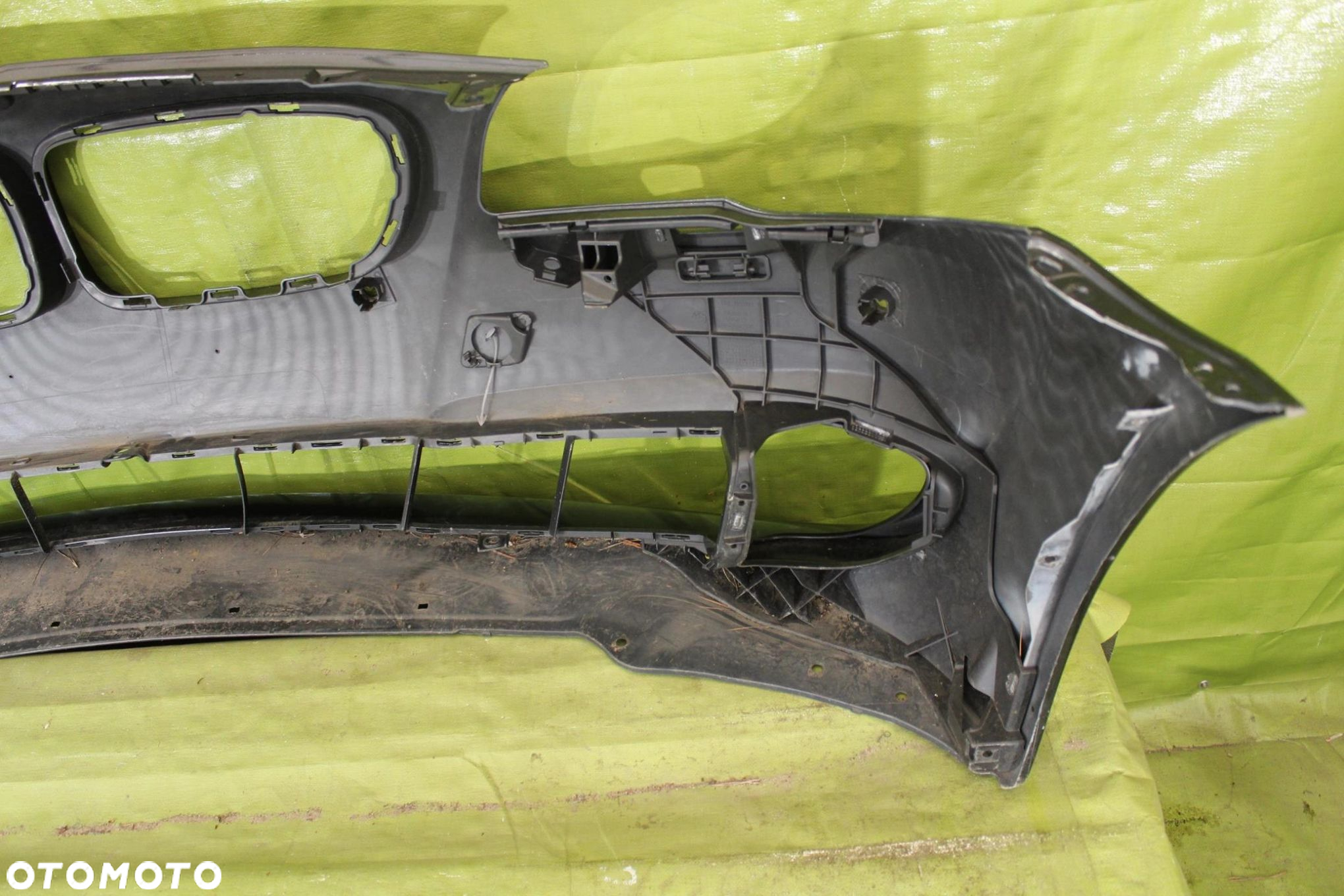 Zderzak przód BMW Serii 5 F10 F11 2010-2014r. - 2