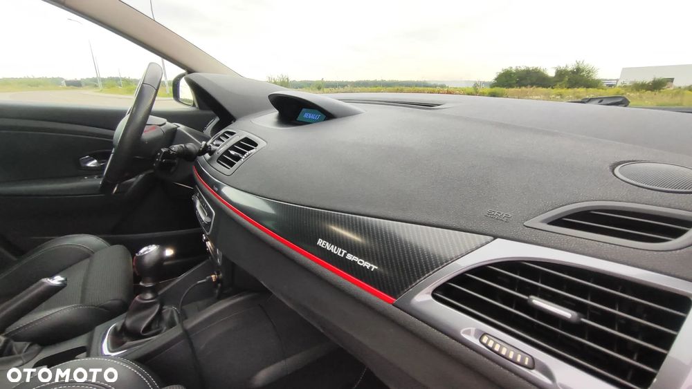 Renault Megane Grandtour TCe 220 Start & Stop GT 220 - 30