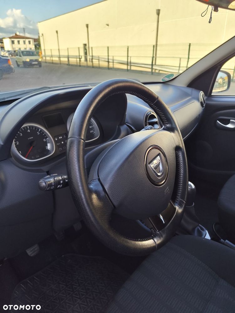 Dacia Duster 1.6 Ambiance Eco - 16
