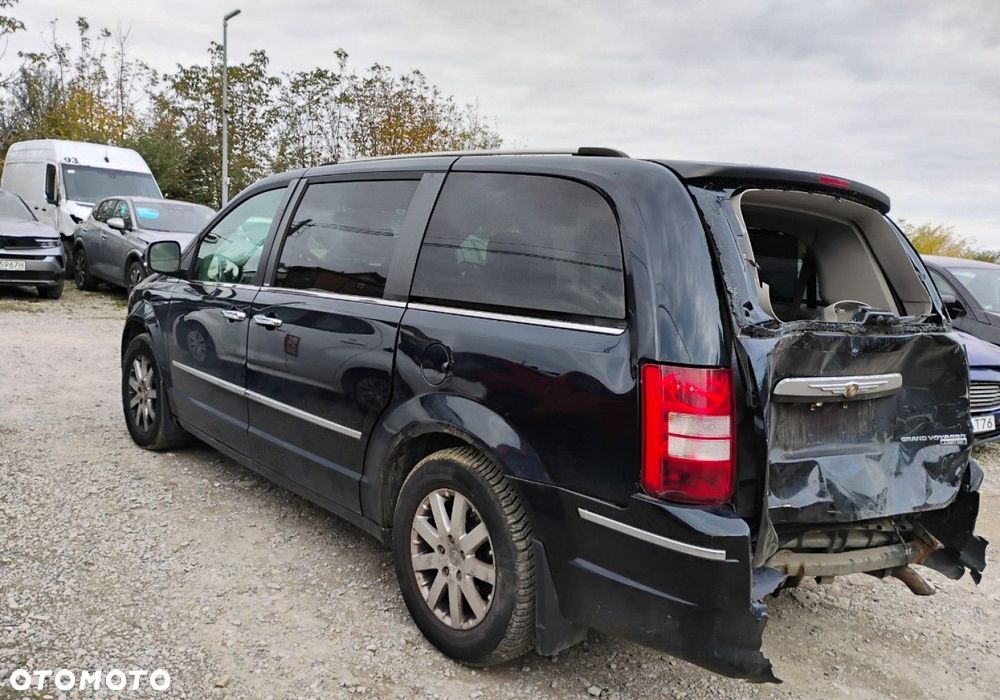 Chrysler Grand Voyager - 5
