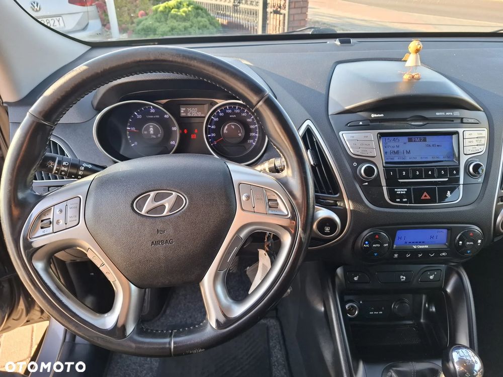 Hyundai ix35 1.7 CRDi Comfort 2WD - 11