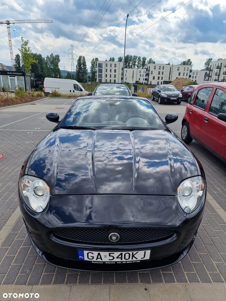 Jaguar XK - 11