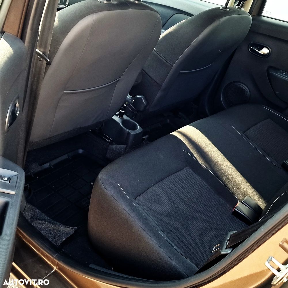 Dacia Logan 0.9 TCe Prestige - 13