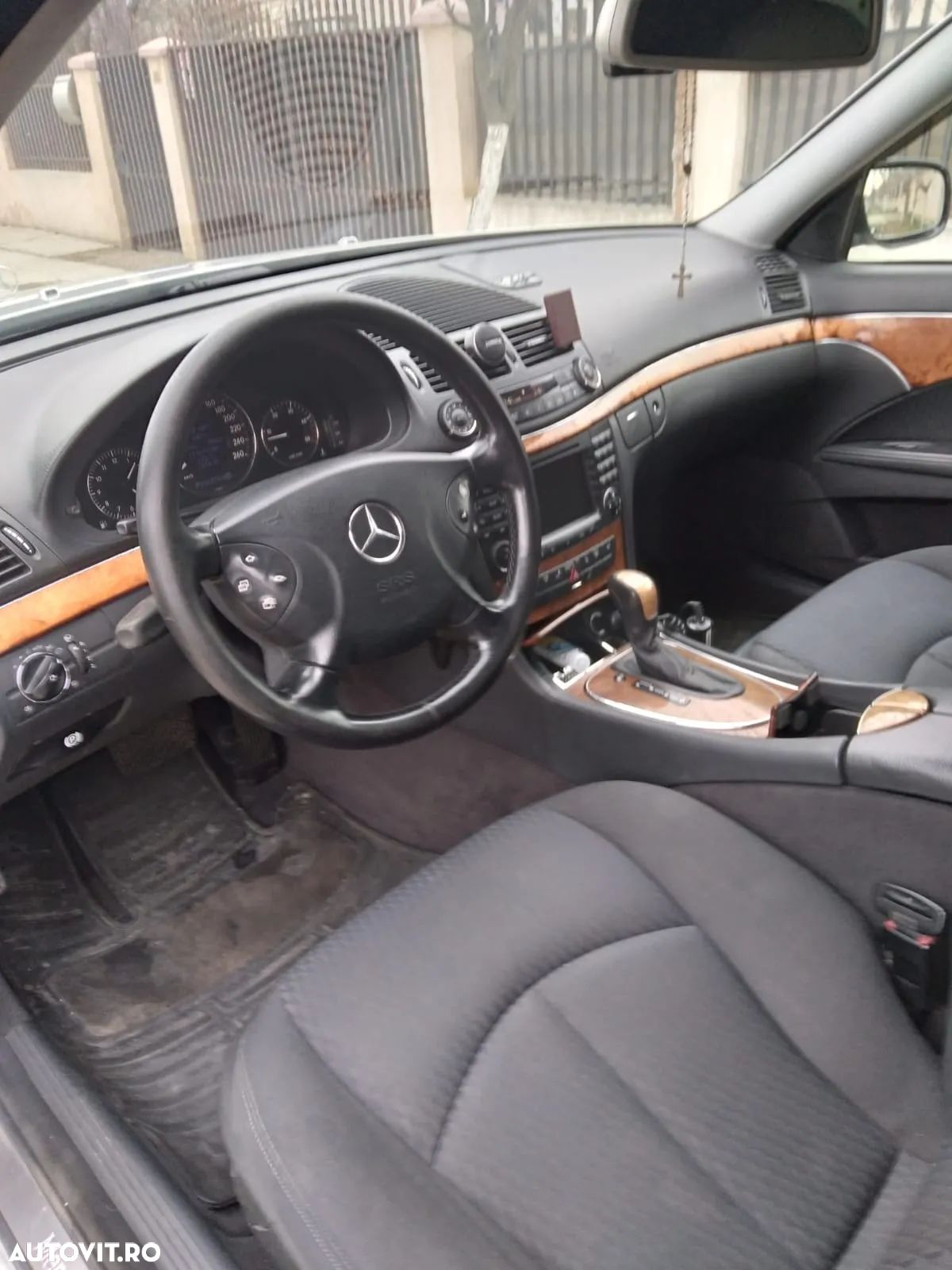 Mercedes-Benz E 320 CDI Aut Elegance - 1