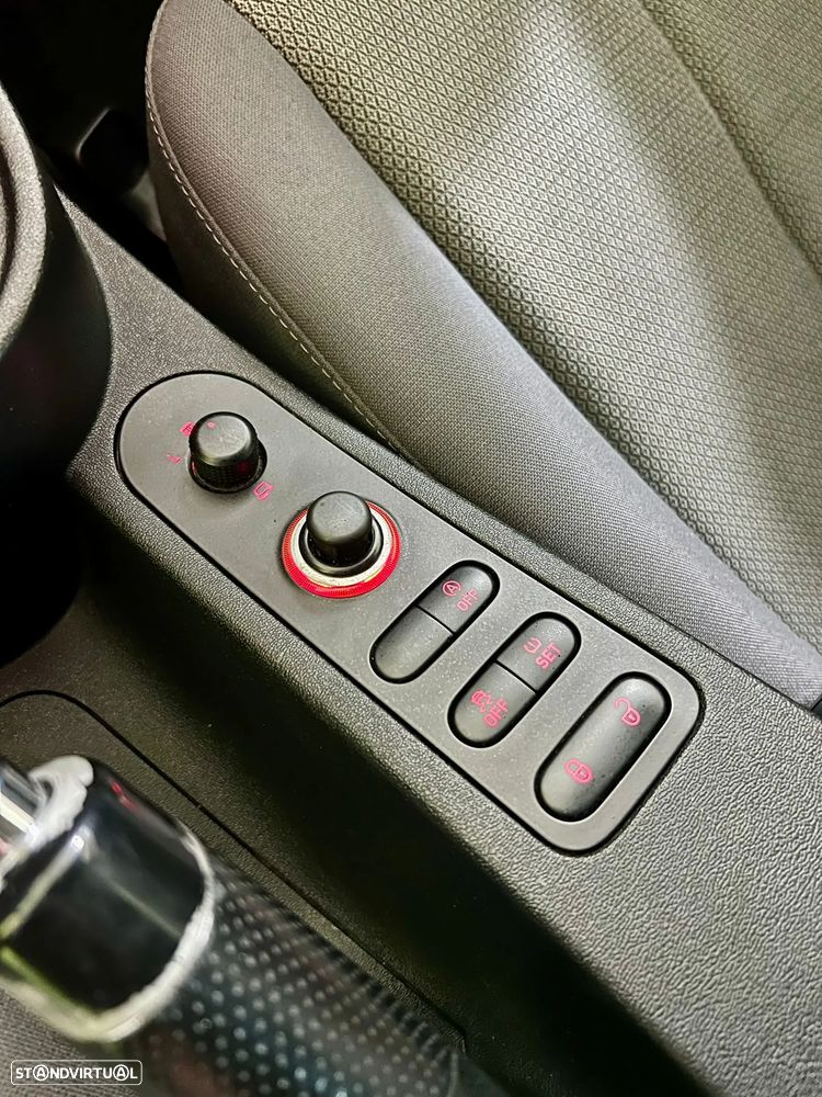 SEAT Leon 1.6 TDI E-Eco.Style Start/Stop - 13