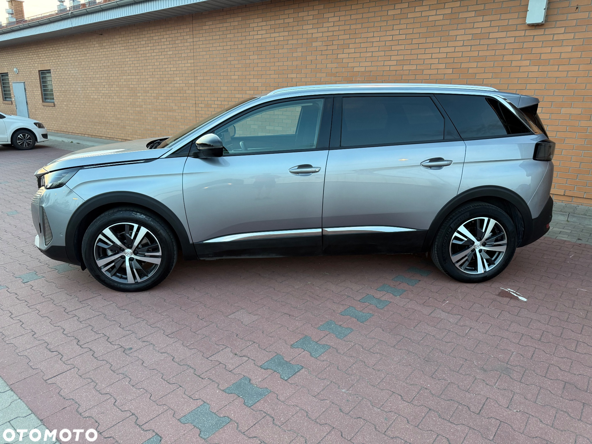 Peugeot 5008 1.5 BlueHDI Allure S&S - 8