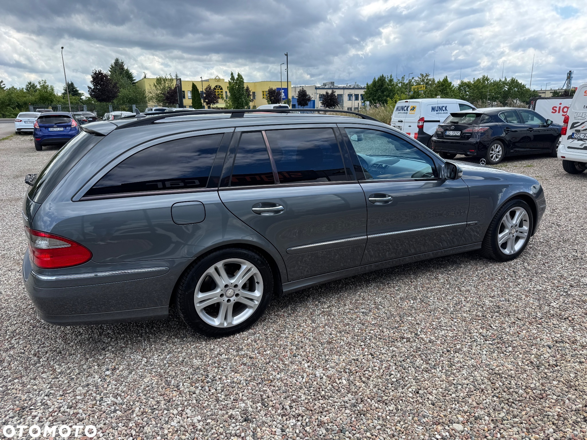 Mercedes-Benz Klasa E 200 T Kompressor Automatik Avantgarde - 18
