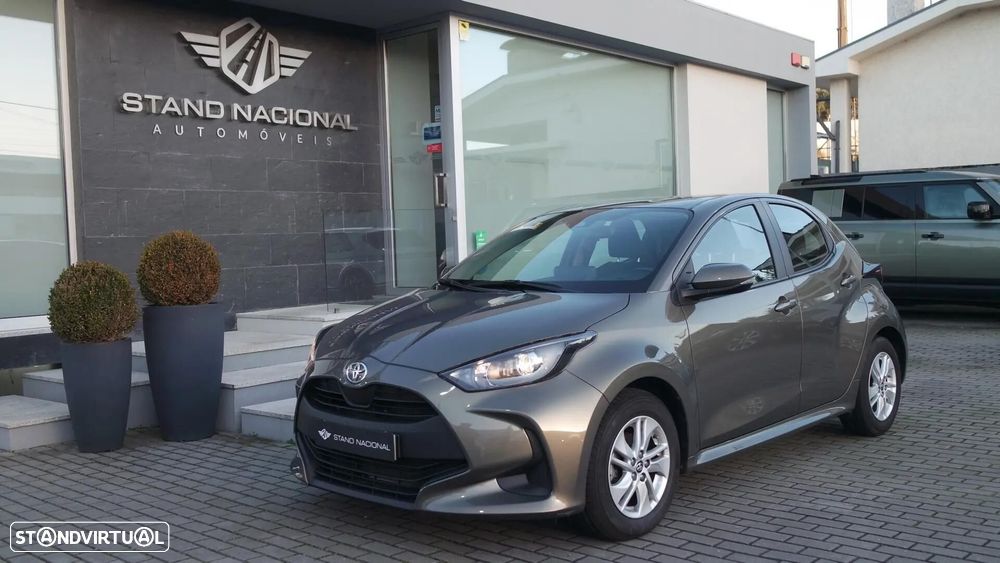 Toyota Yaris 1.5 HDF Comfort Plus - 8