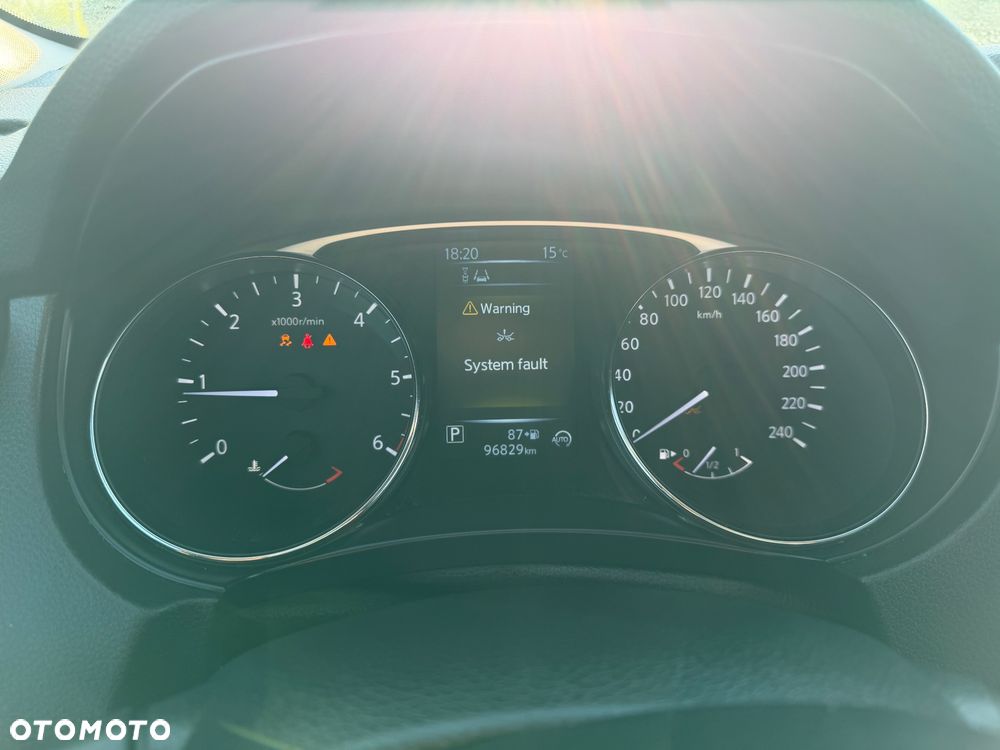 Nissan X-Trail 1.6 dCi Xtronic 360 - 20