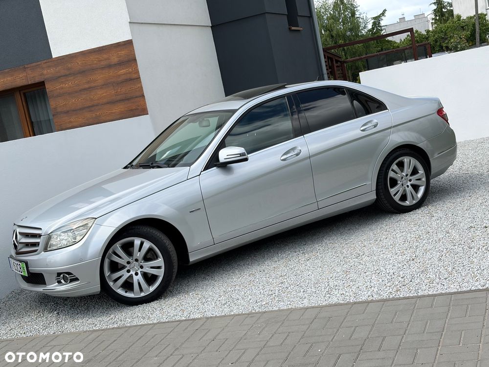 Mercedes-Benz Klasa C 180 (BlueEFFICIENCY) Avantgarde - 7