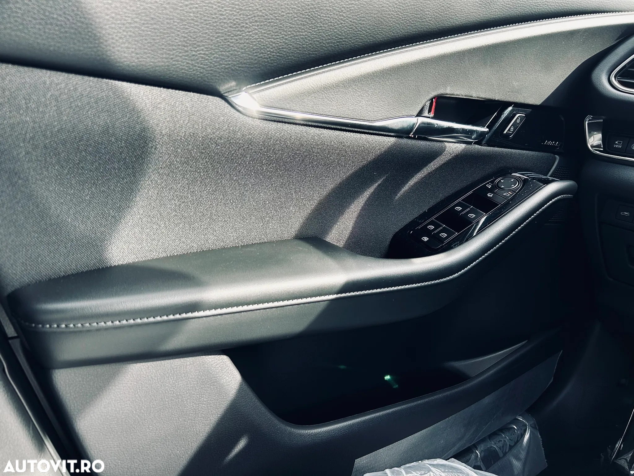 Mazda CX-30 e-SKYACTIV G140 AT MHEV Exclusive-Line - 27