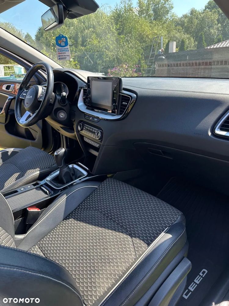 Kia Ceed 1.5 T-GDI L - 15