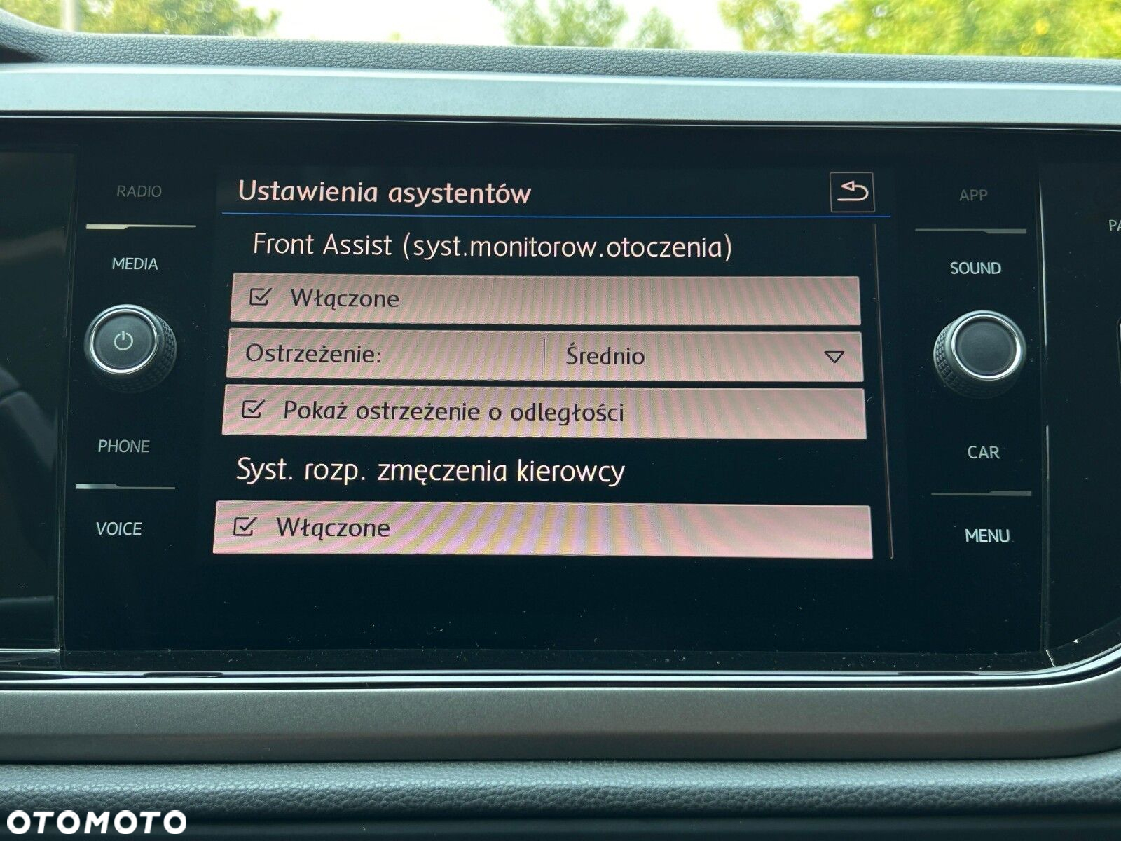 Volkswagen Polo 1.0 TSI Comfortline DSG - 29