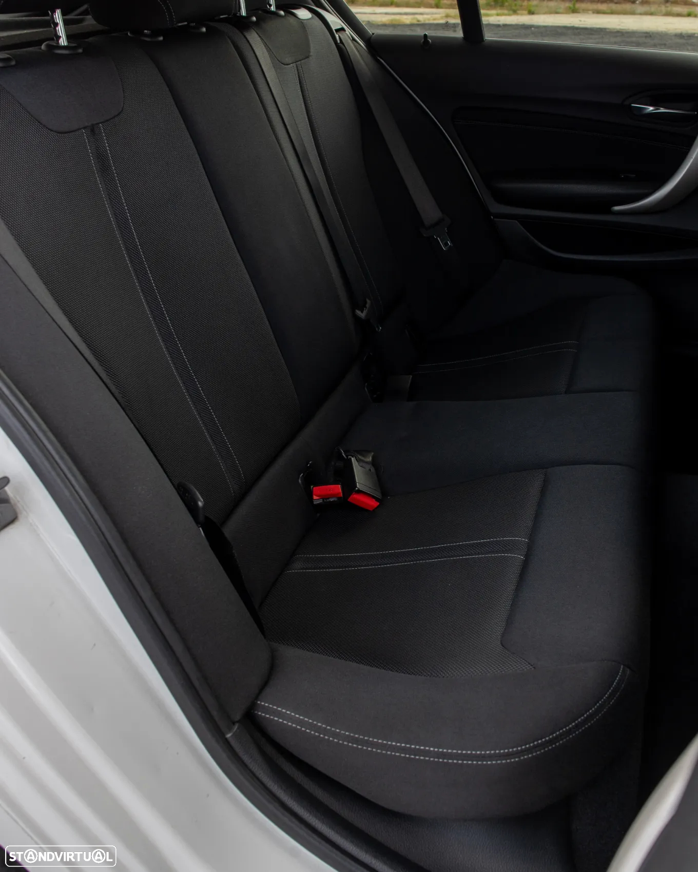 BMW 116 d EDynamics Advantage - 14