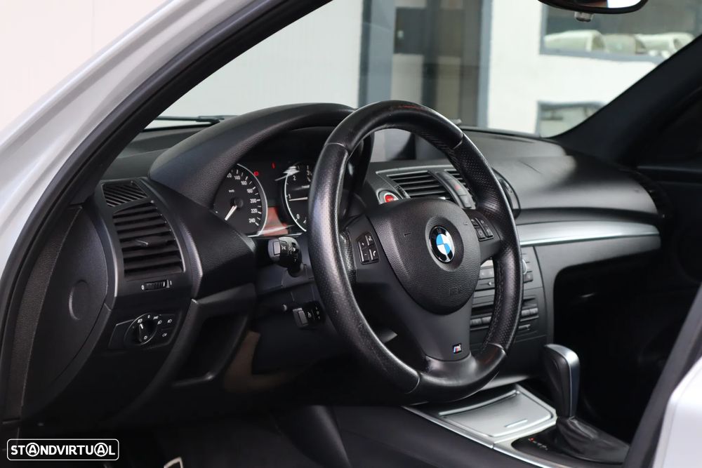 BMW 118 d DPF Aut. Edition Sport - 16